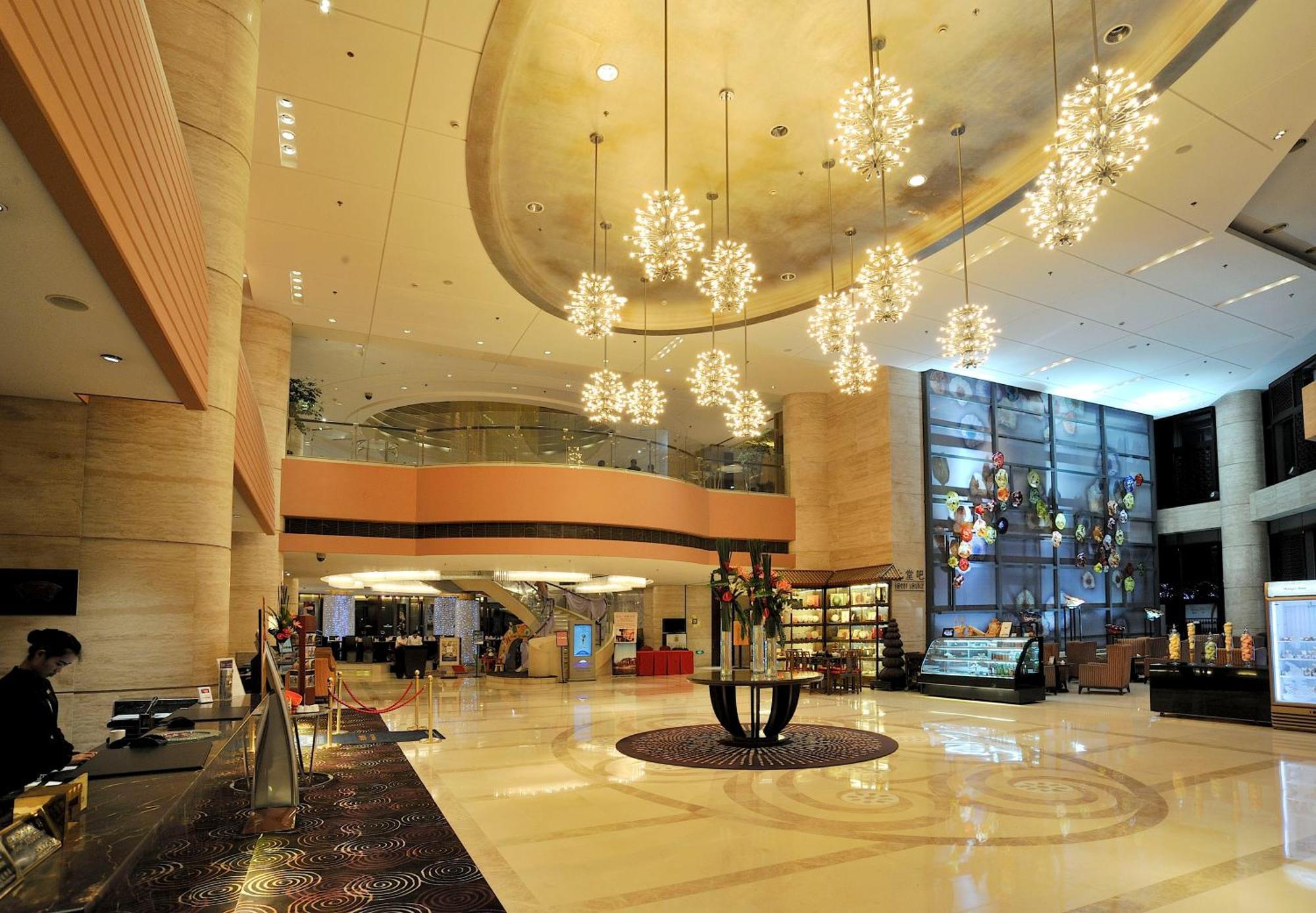 Howard Johnson Caida Plaza Xangai Exterior foto